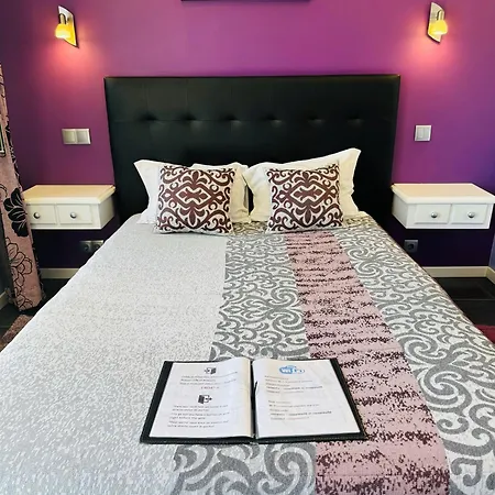 Casa Pinha Pensionat 3*