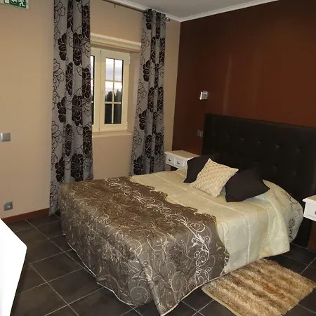 Casa Pinha Pensionat Figueira da Foz