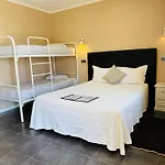Casa Pinha Guest house