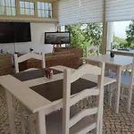 Guest house Casa Pinha 3*