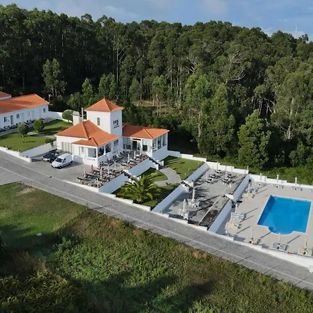 Casa Pinha 3*
